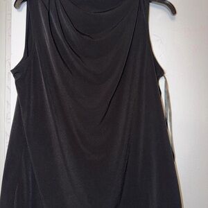 Elegant sleeveless dressy shirt